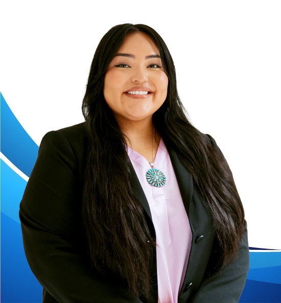 Shandiin H. Herrera, Associate