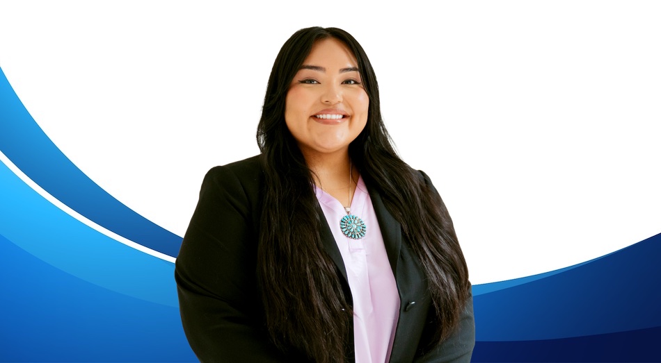 Shandiin H. Herrera, Associate
